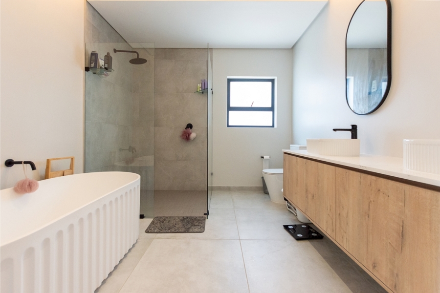 3 Bedroom Property for Sale in Langebaan Country Estate Western Cape